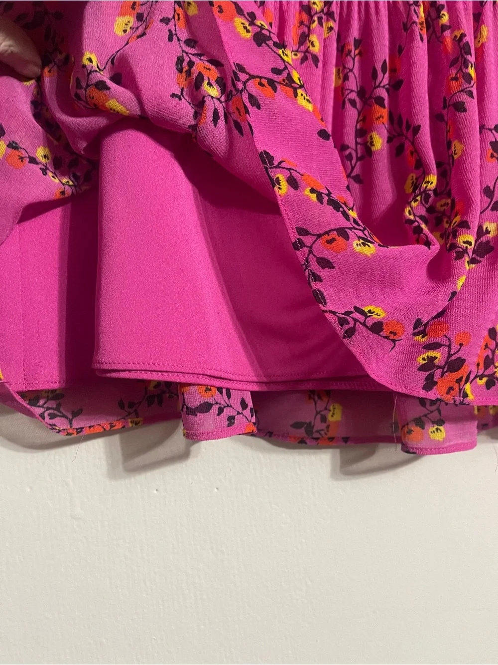 Diane Von Furstenberg DVF Tayte Chiffon Pink Floral Flowy Mini Skirt